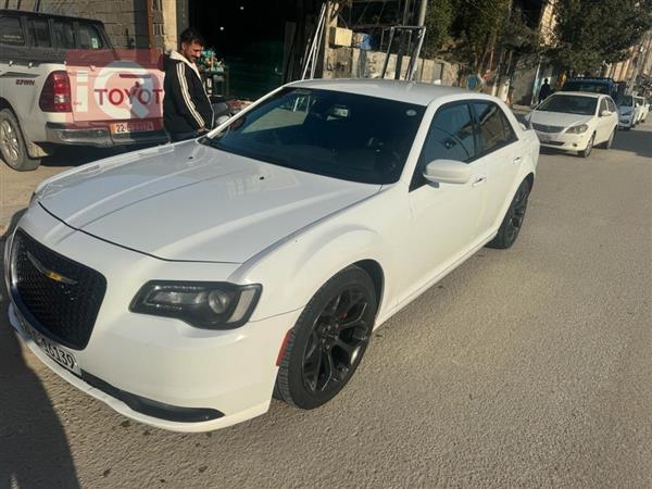 Chrysler 300 2018 for sale in Iraq - Karbala